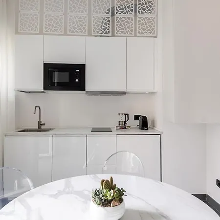 Linate Garden House Mecenate Fabrique Arena Santagiulia דירה